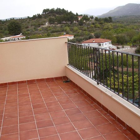 Apartamentos Rurales Benafer Exteriör bild